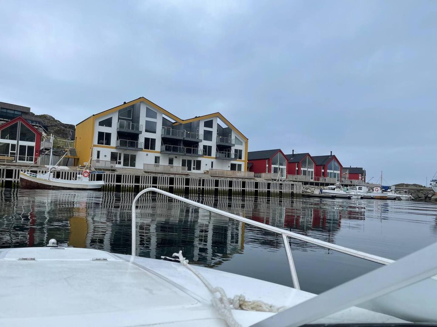 Lofoten Seaview Ballstad Exterior photo